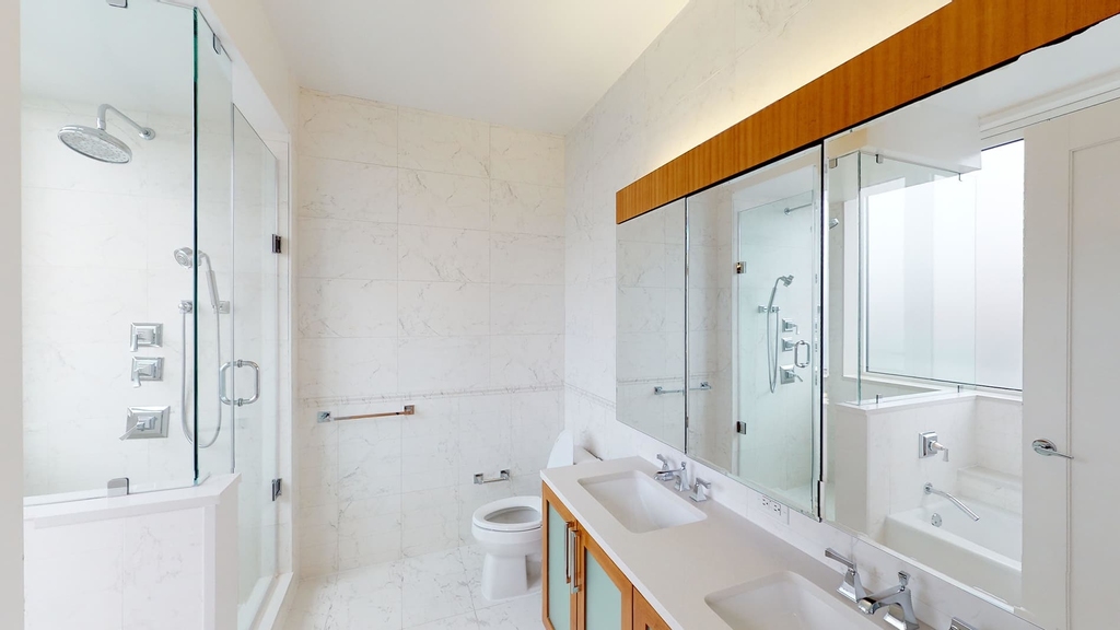 801 Amsterdam Ave - Photo 17