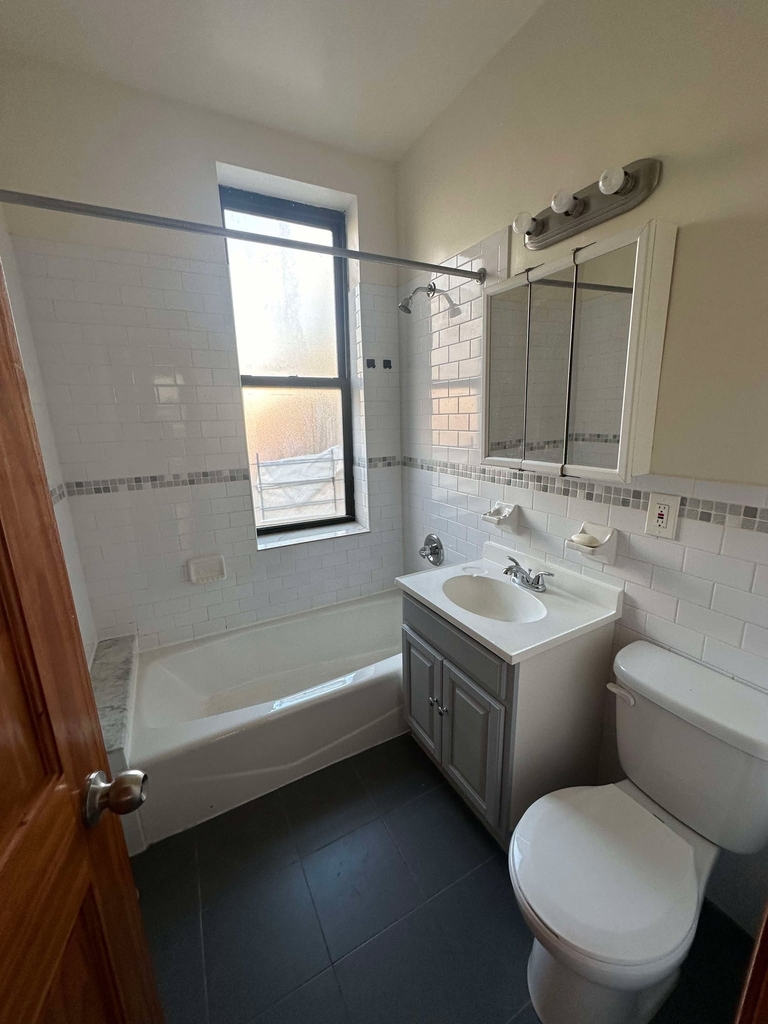 1662 Cropsey Avenue - Photo 4