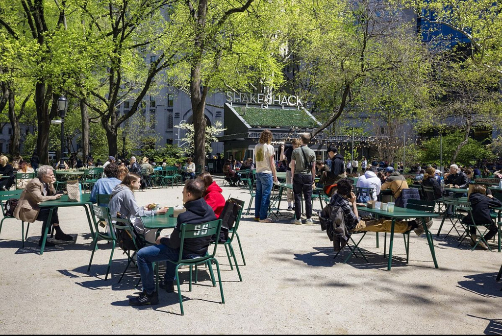 Park Avenue - Photo 8