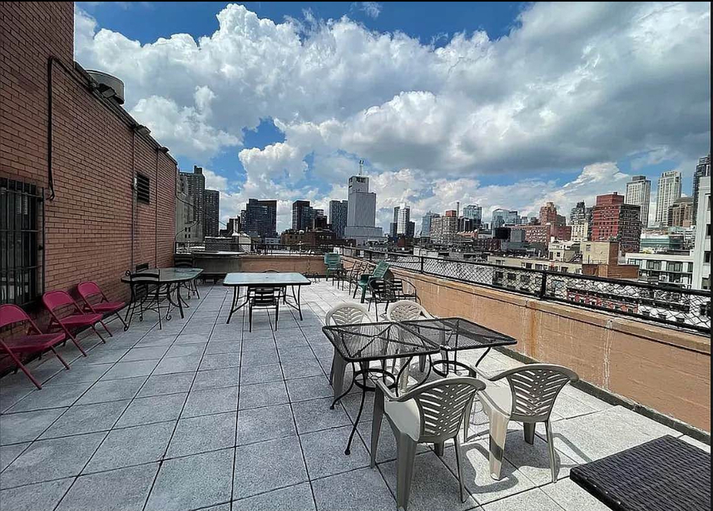 343 West 51st Street - Photo 1