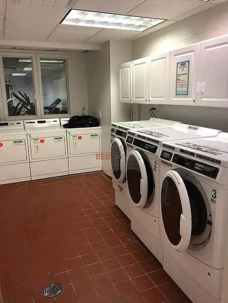 343 West 51st Street - Photo 3