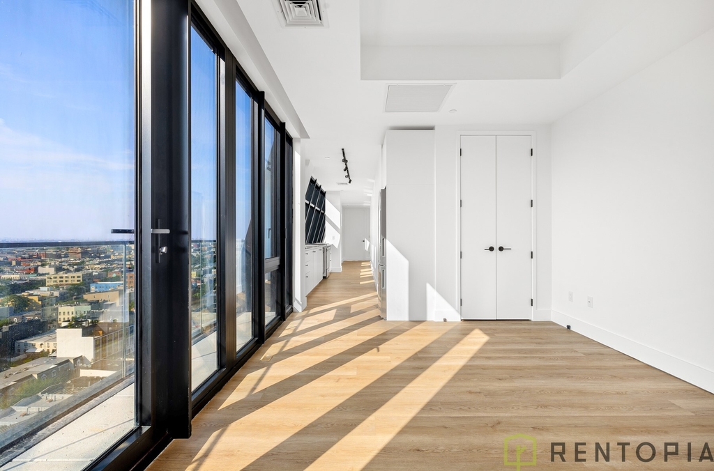 60 Cedar Street - Photo 0