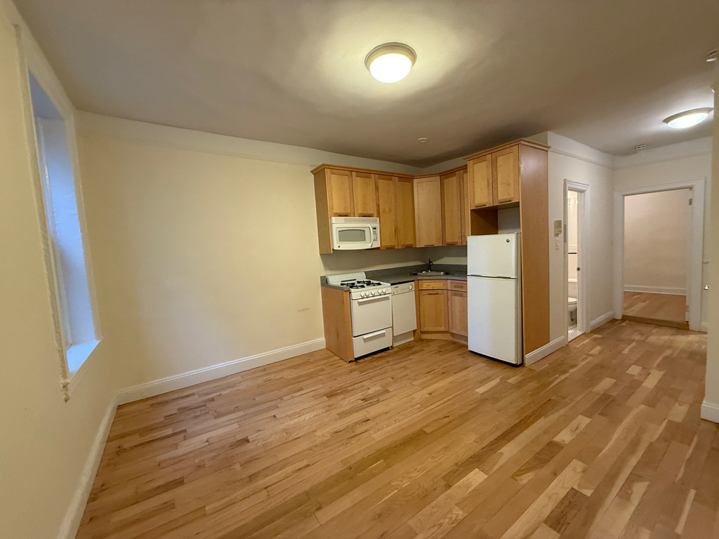 117 East 89th Street - Photo 1