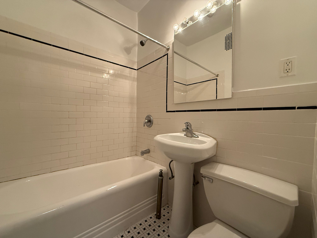 117 East 89th Street - Photo 7