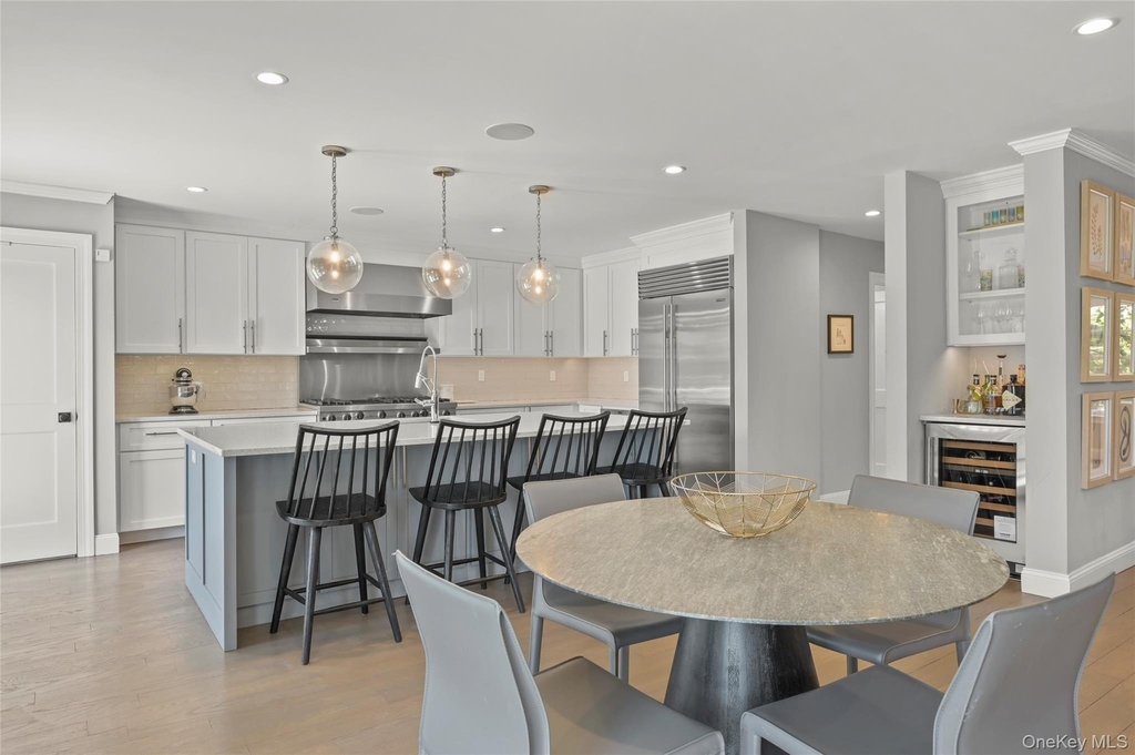 245 Oneck Lane - Photo 9