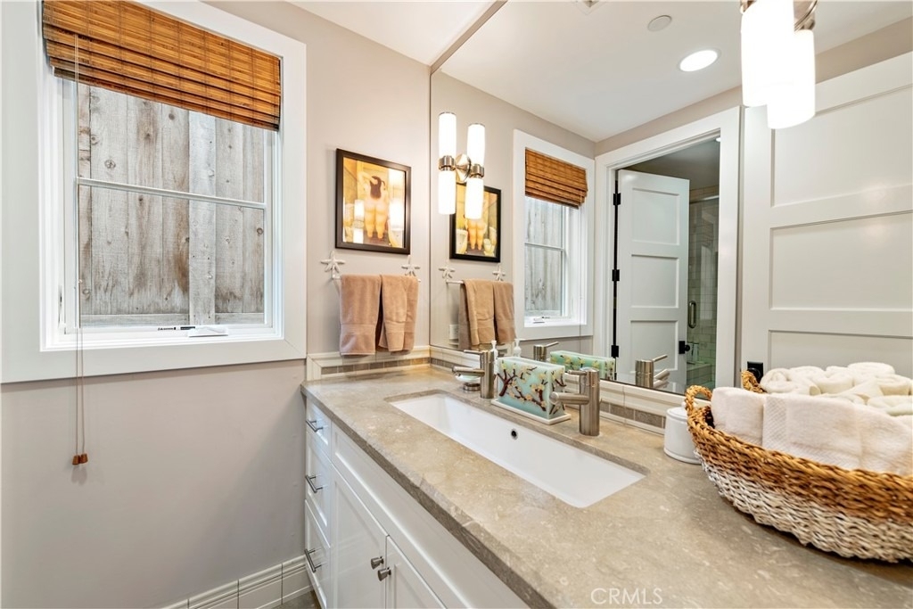 212 Marguerite Avenue - Photo 20