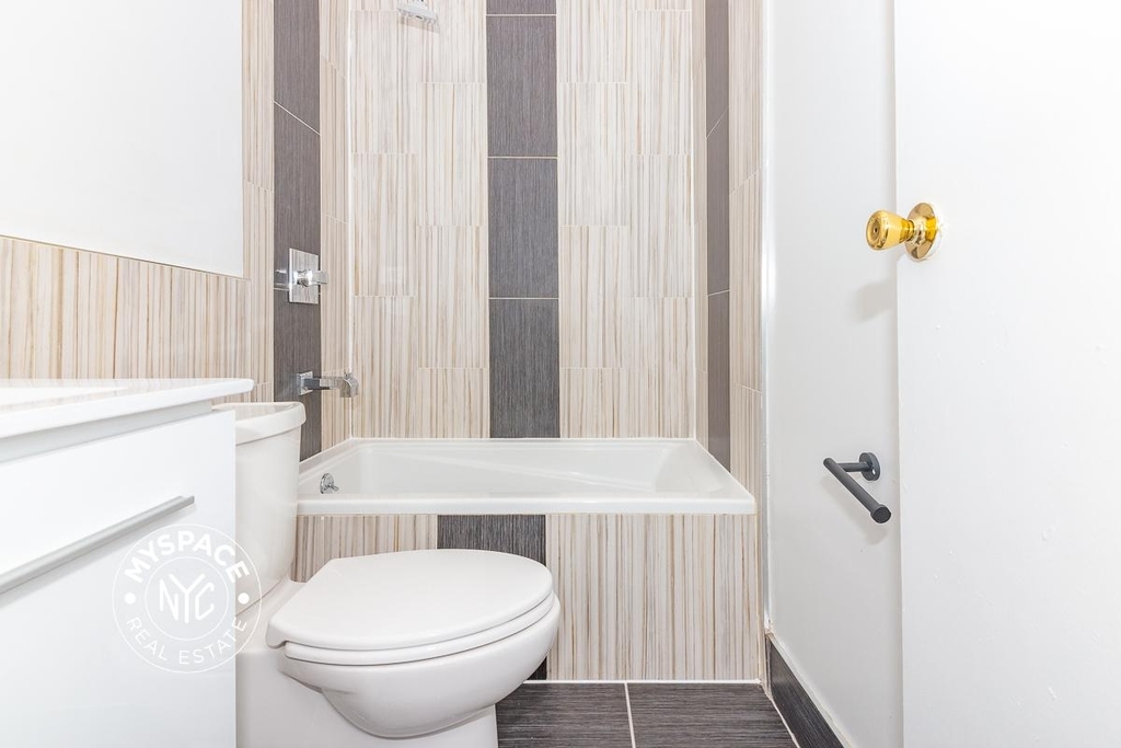 33 Montrose - Photo 7