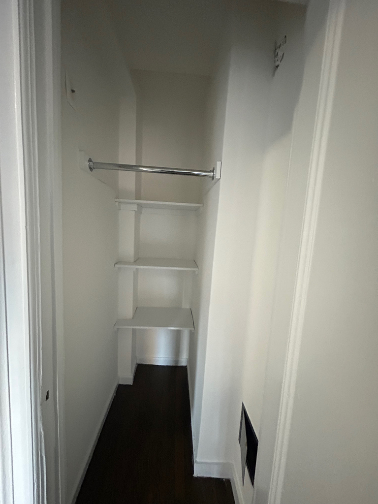 East 37th Street off Lexington Ave - Photo 7