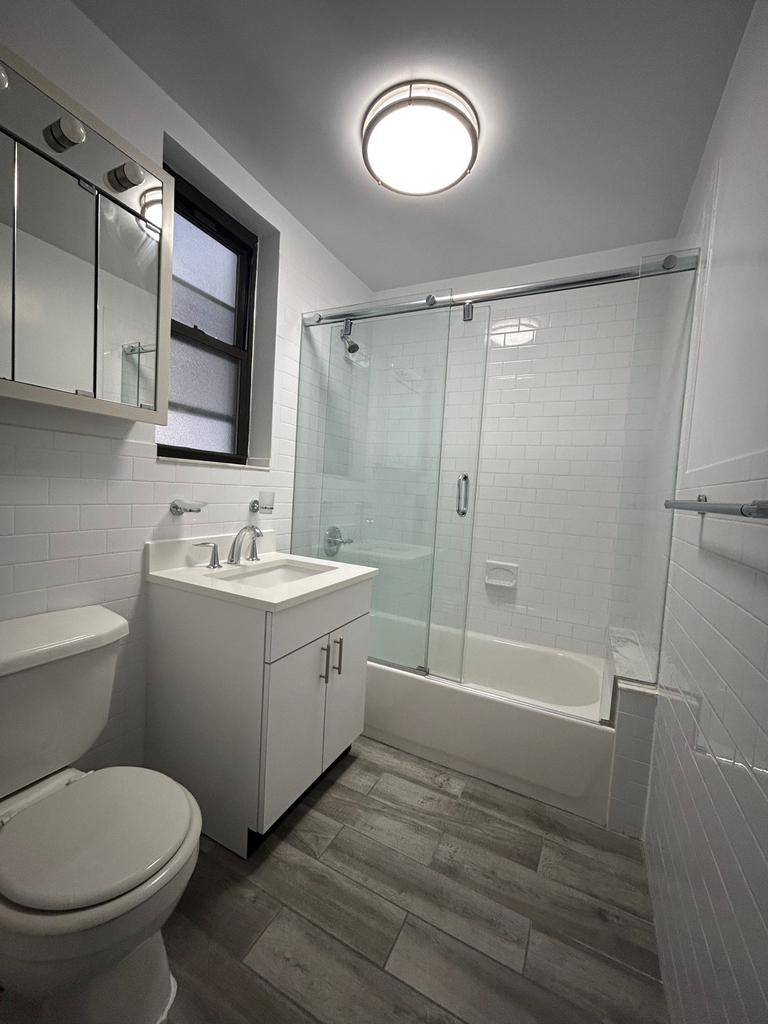 East 37th Street off Lexington Ave - Photo 8
