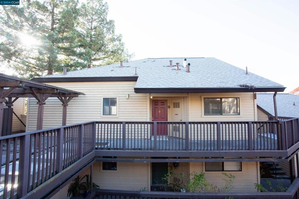 99 Cleaveland Rd - Photo 0
