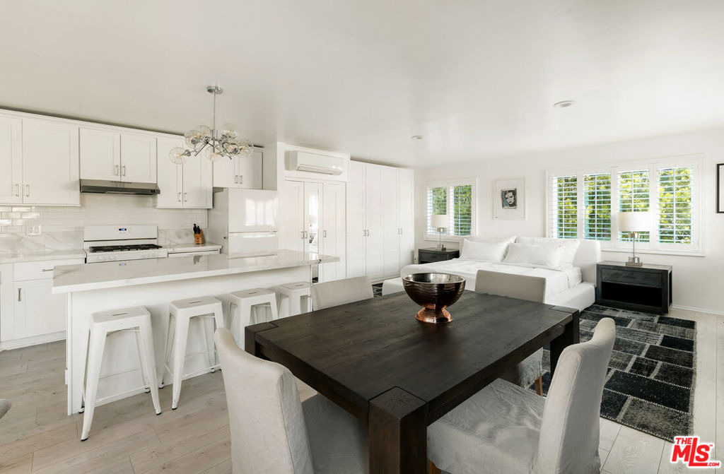 9809 Beeson Drive - Photo 35