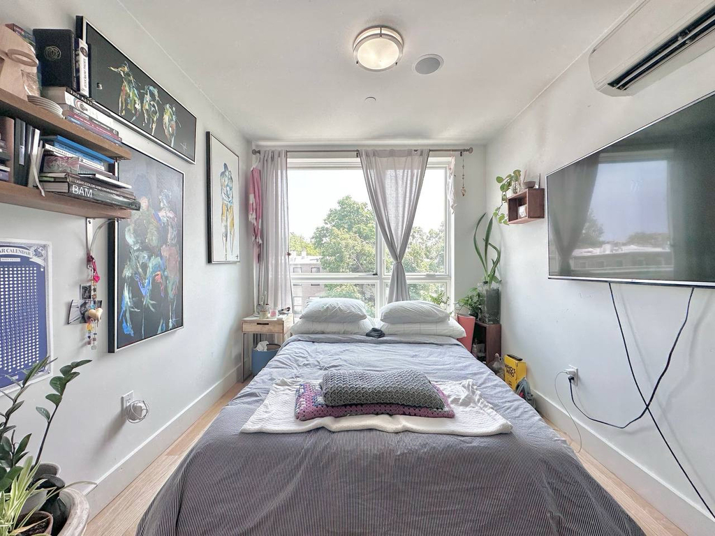 802 Lafayette Avenue - Photo 0