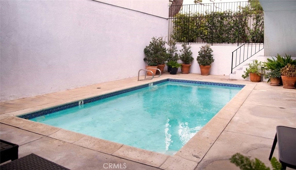 7310 Balboa Boulevard - Photo 52