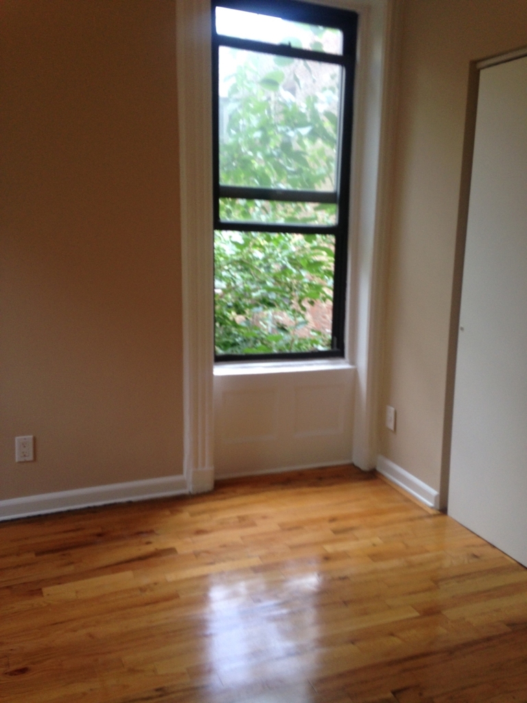 10th Street and west 4th - Photo 5