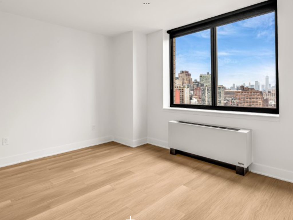  27th Street and Park Avenue South  - Photo 3