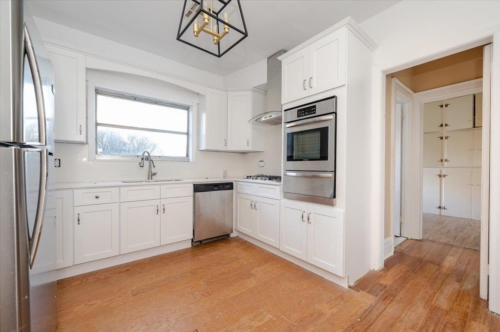 896 Central Avenue - Photo 6