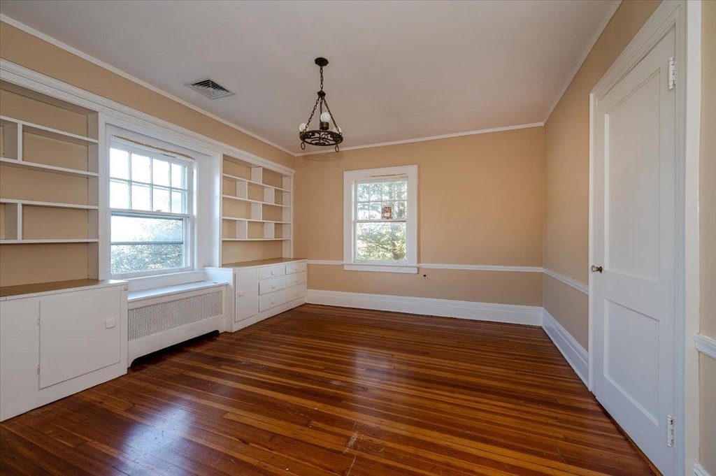 896 Central Avenue - Photo 9
