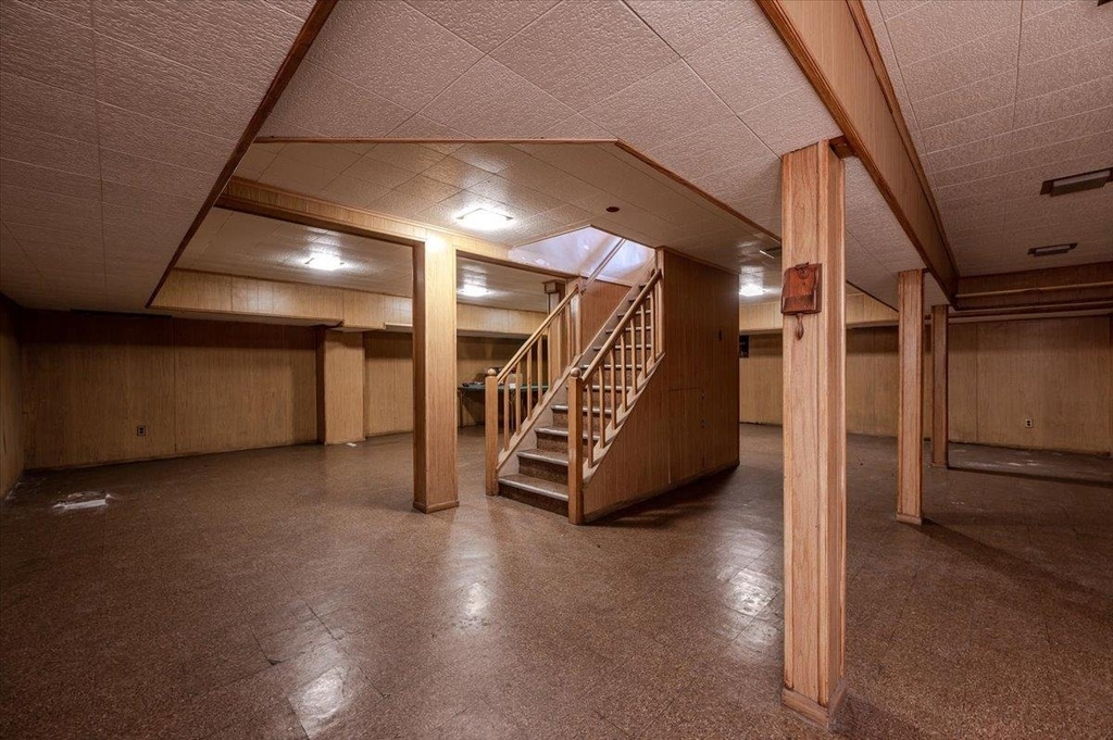 896 Central Avenue - Photo 15