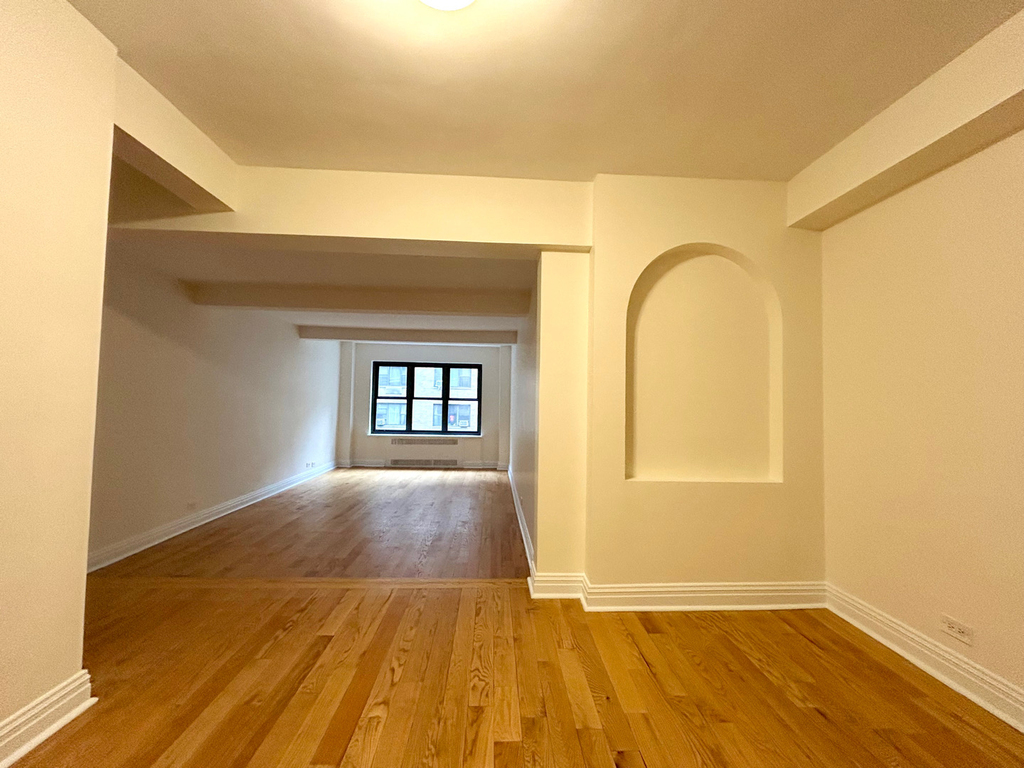 56th & Lexington Ave - Photo 4