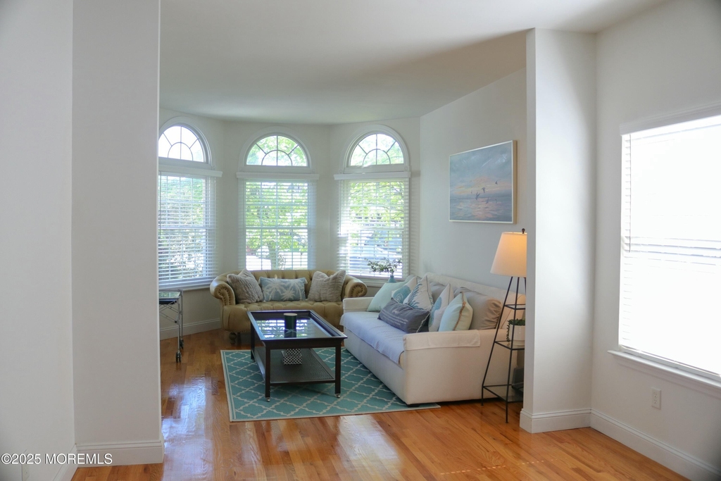 165 Osborne Avenue - Photo 7