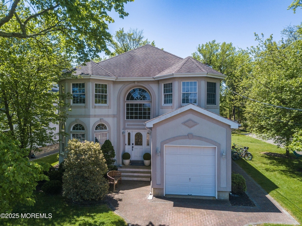165 Osborne Avenue - Photo 0