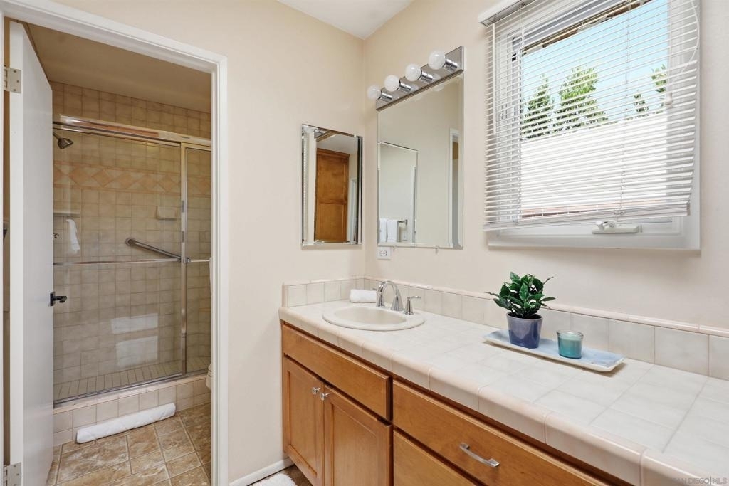 540 Country Club Lane - Photo 33