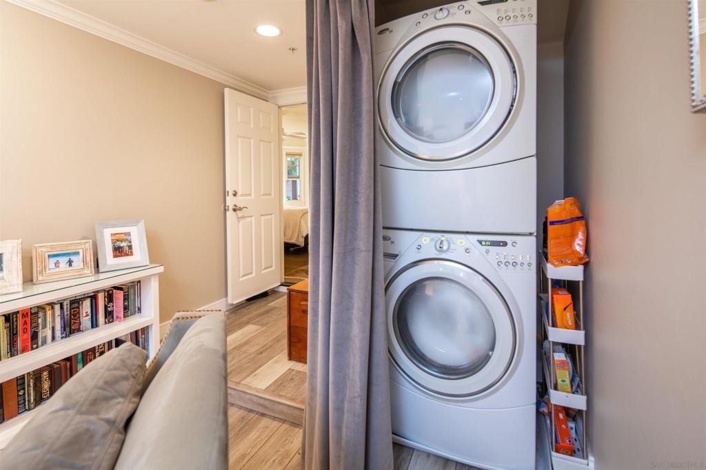 746 G Ave - Photo 9