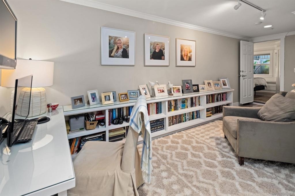 746 G Ave - Photo 8