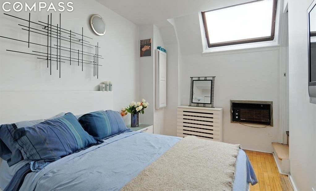 555 Washington Avenue - Photo 3