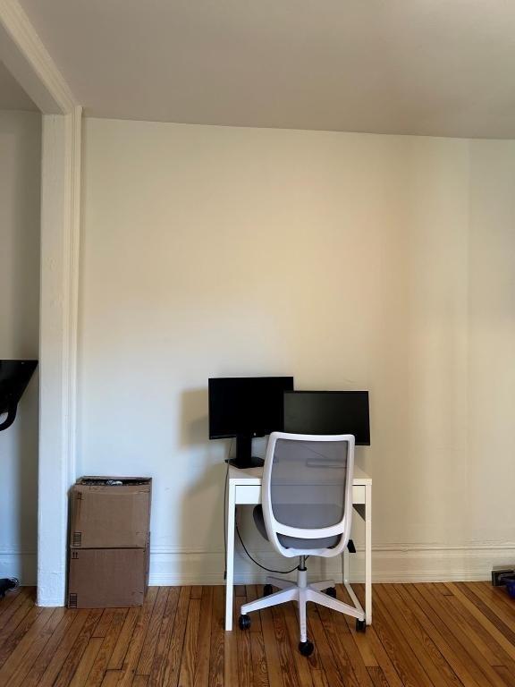 346 E 20th Street - Photo 15