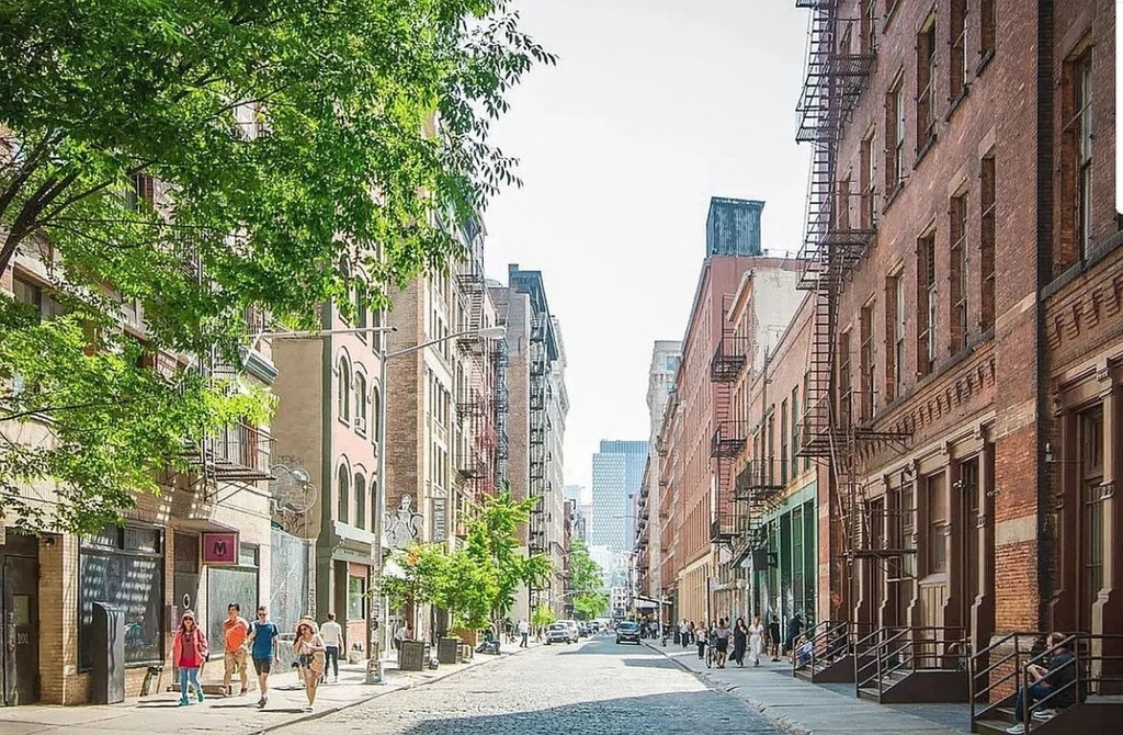 227 Mulberry Street - Photo 1