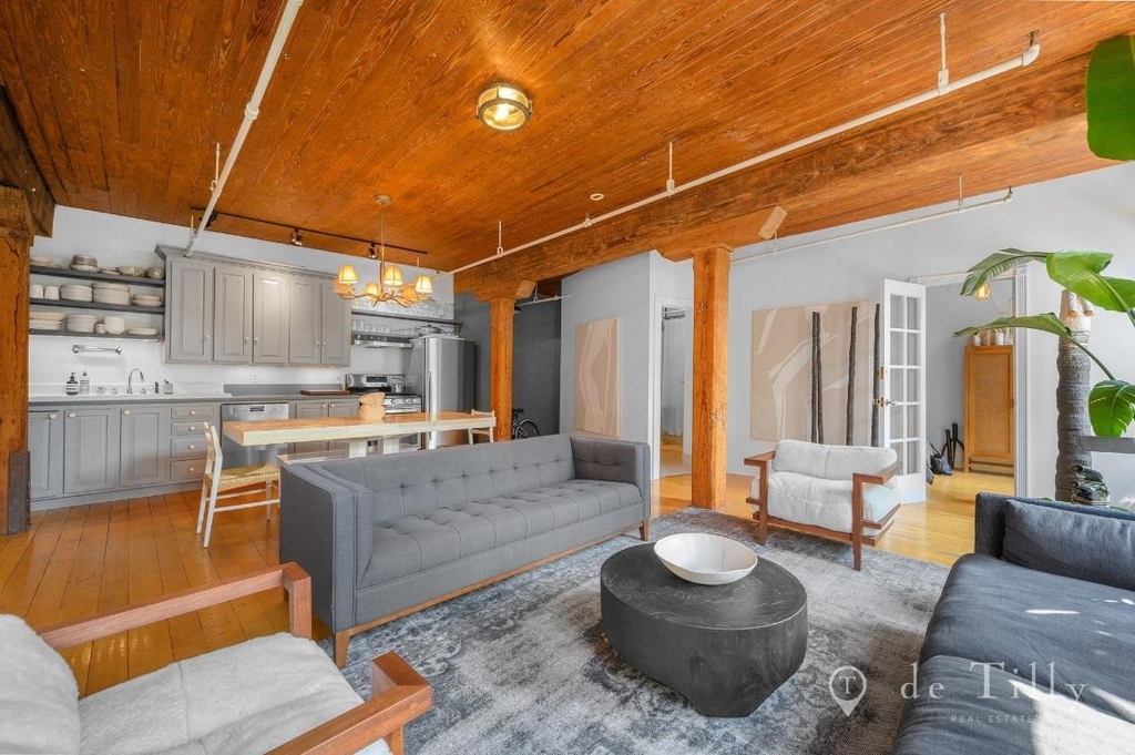 262 Mott Street - Photo 15