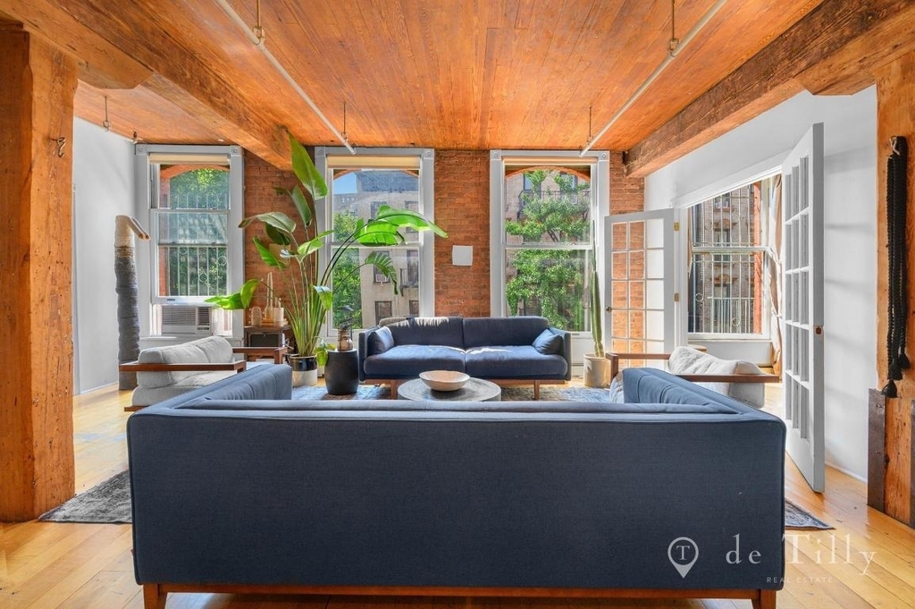 262 Mott Street - Photo 11