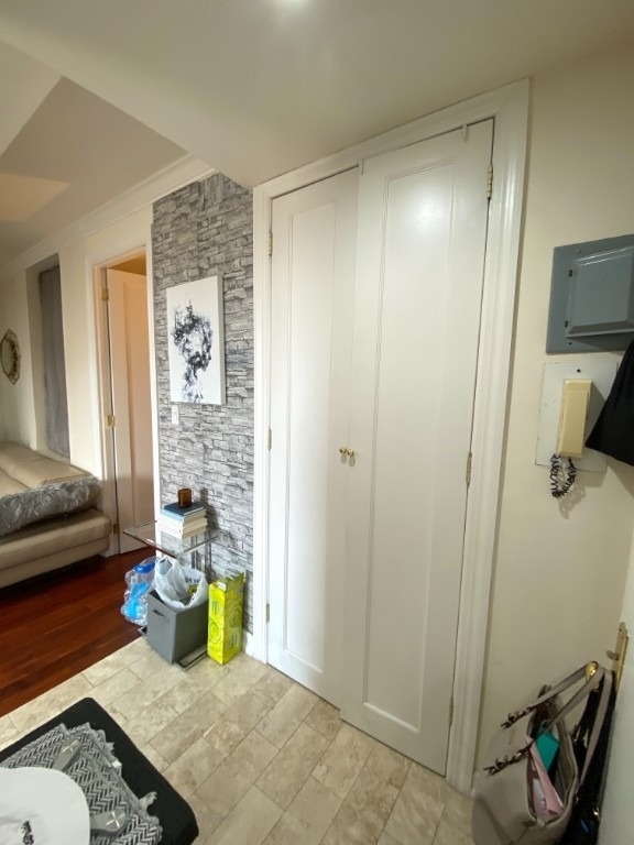 304 W 92nd Street - Photo 1