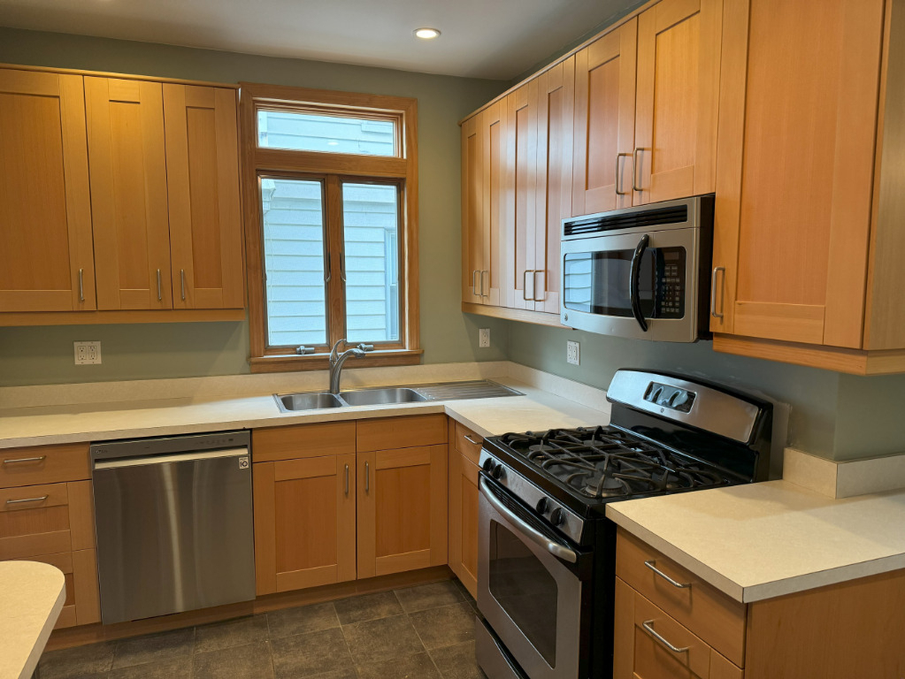 2024 Glenwood Road - Photo 7