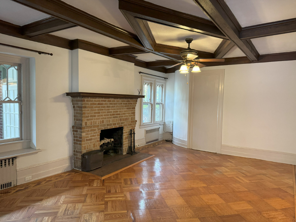 2024 Glenwood Road - Photo 1
