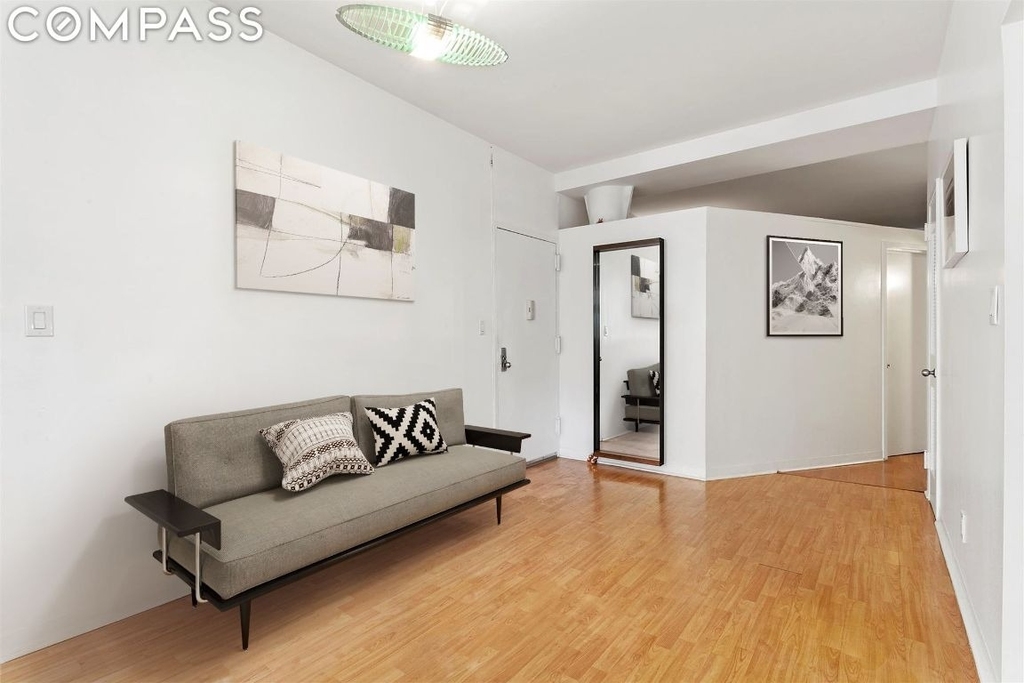 354 Broome Street - Photo 1