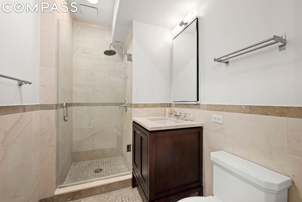 1 Hanson Place - Photo 4