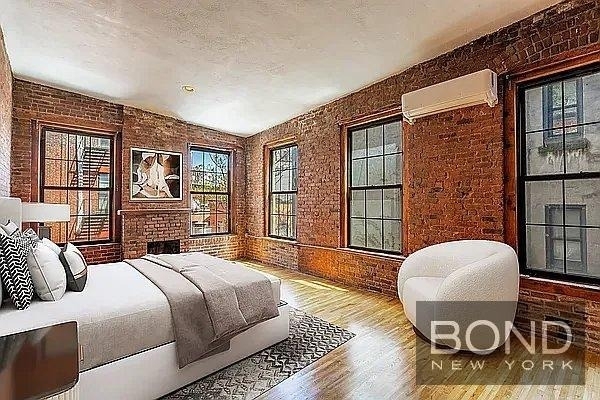 9 St Marks Place - Photo 1