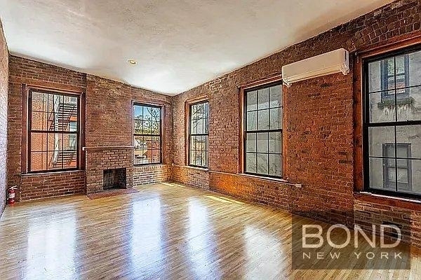 9 St Marks Place - Photo 4