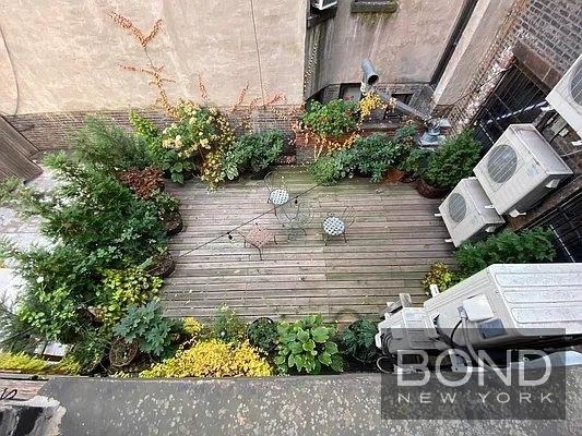 9 St Marks Place - Photo 16