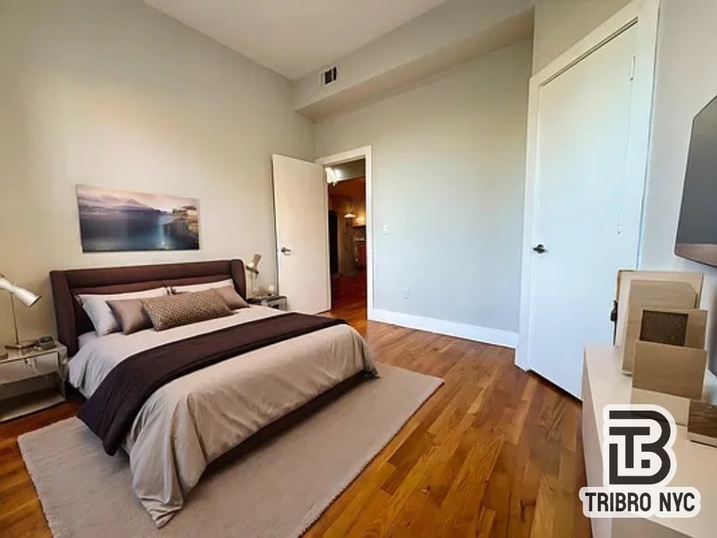 150 Grove Street - Photo 7