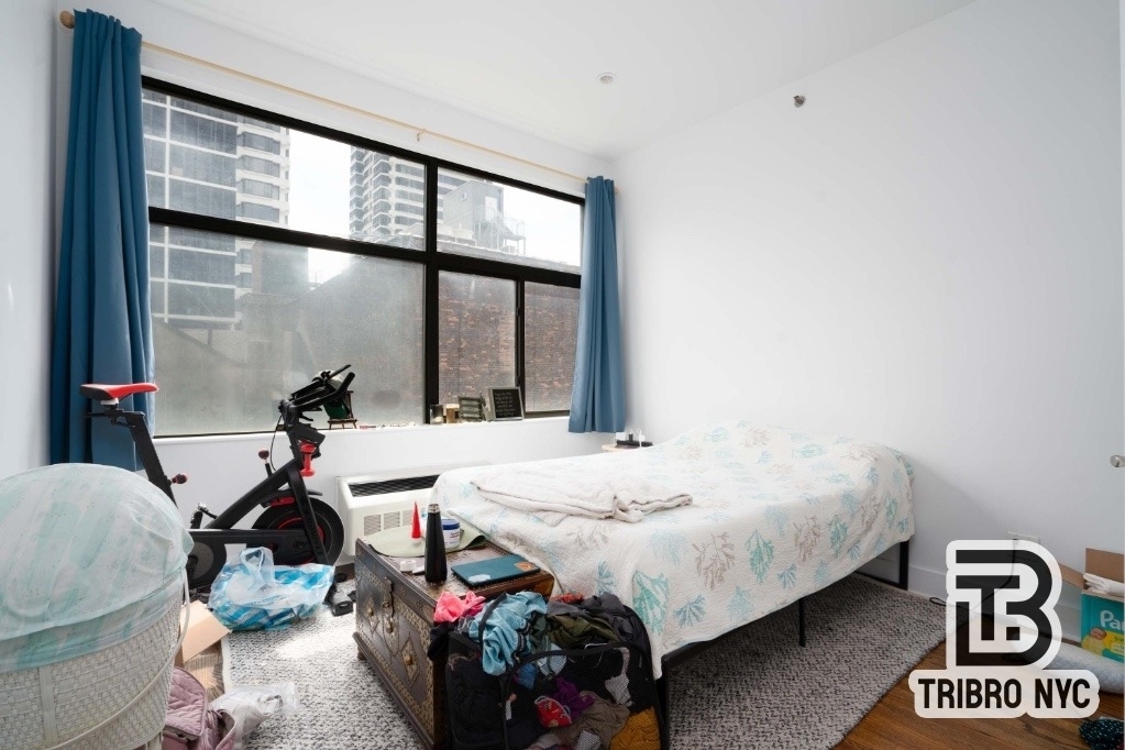 230 E 124th Street - Photo 4