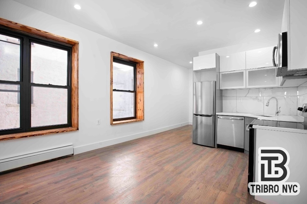 340 E 105th Street - Photo 6