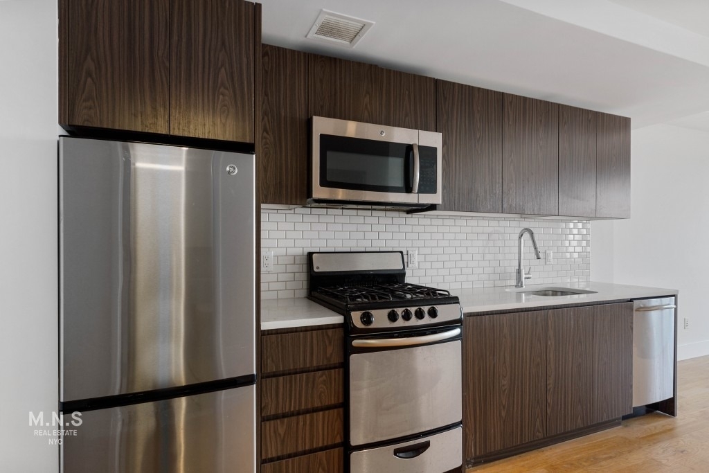 37-14 36th Street - Photo 4