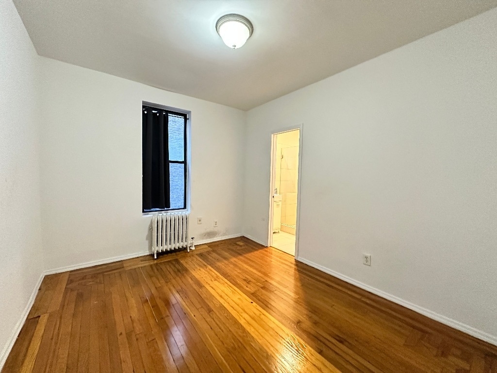 601 W 149th Street - Photo 3