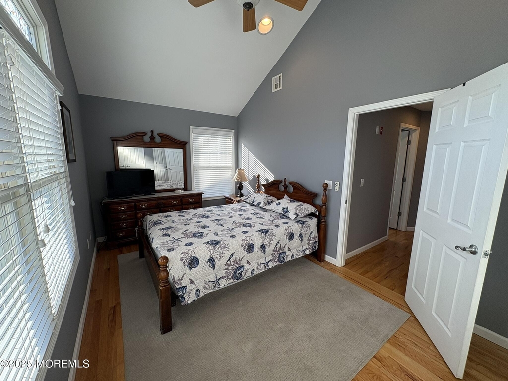 30 E Bay Way - Photo 24