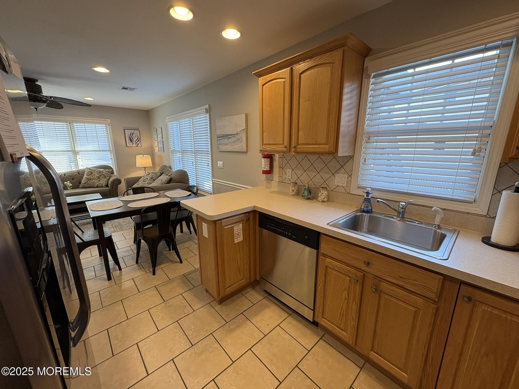 30 E Bay Way - Photo 7