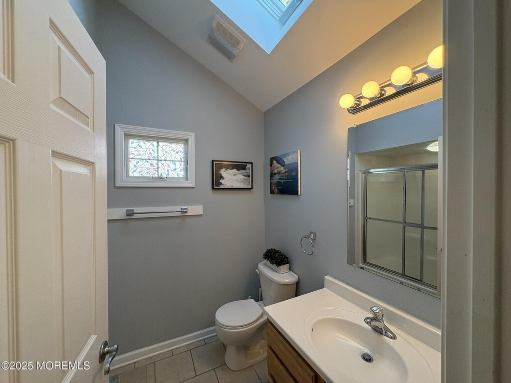 30 E Bay Way - Photo 18