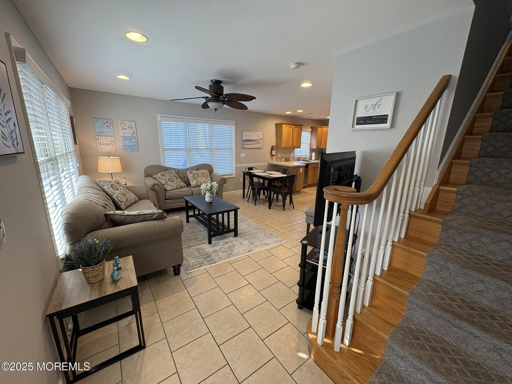 30 E Bay Way - Photo 3